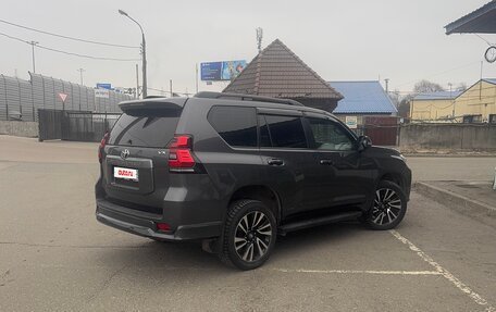 Toyota Land Cruiser Prado 150 рестайлинг 2, 2018 год, 4 990 000 рублей, 7 фотография