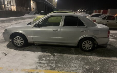 Mazda Familia, 2002 год, 235 000 рублей, 3 фотография