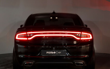 Dodge Charger, 2019 год, 4 200 000 рублей, 22 фотография