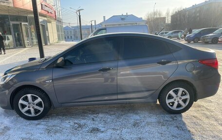 Hyundai Solaris II рестайлинг, 2012 год, 930 000 рублей, 4 фотография