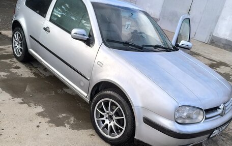 Volkswagen Golf IV, 2000 год, 320 000 рублей, 1 фотография