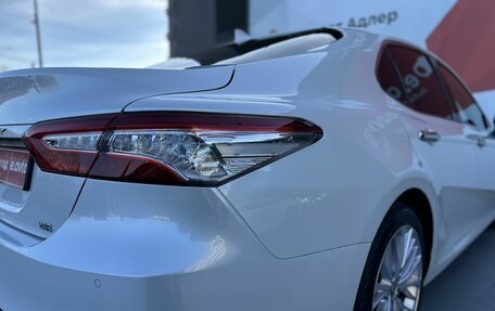 Toyota Camry, 2020 год, 3 470 000 рублей, 7 фотография