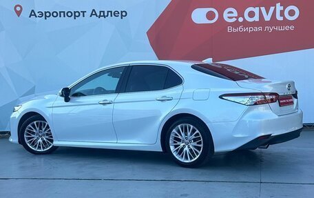 Toyota Camry, 2020 год, 3 470 000 рублей, 6 фотография