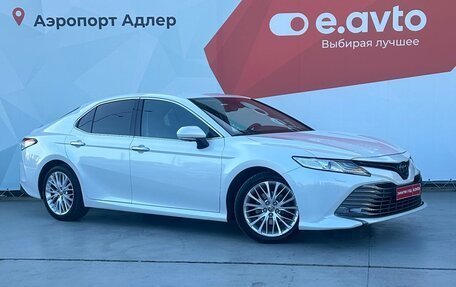 Toyota Camry, 2020 год, 3 470 000 рублей, 3 фотография