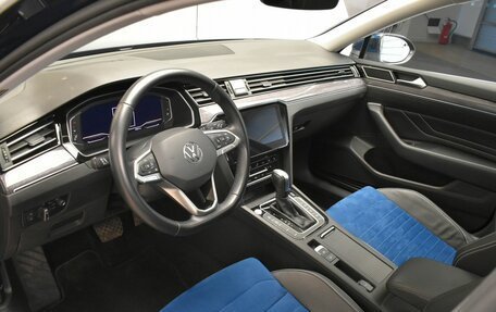 Volkswagen Passat B8 рестайлинг, 2021 год, 3 249 000 рублей, 23 фотография