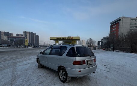 Toyota Ipsum II, 1996 год, 570 000 рублей, 5 фотография