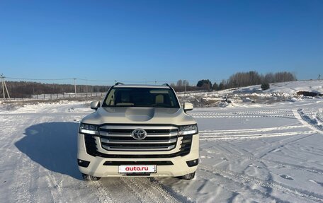 Toyota Land Cruiser, 2022 год, 13 000 000 рублей, 4 фотография