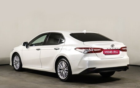 Toyota Camry, 2018 год, 2 485 000 рублей, 7 фотография