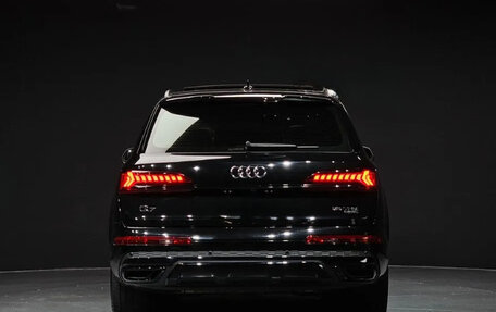 Audi Q7, 2022 год, 9 000 000 рублей, 4 фотография