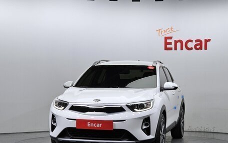 KIA Stonic, 2019 год, 1 320 000 рублей, 2 фотография