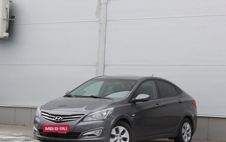 Hyundai Solaris II рестайлинг, 2015 год, 1 175 000 рублей, 1 фотография