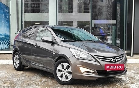 Hyundai Solaris II рестайлинг, 2016 год, 1 150 000 рублей, 3 фотография