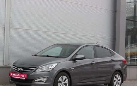 Hyundai Solaris II рестайлинг, 2015 год, 1 175 000 рублей, 5 фотография