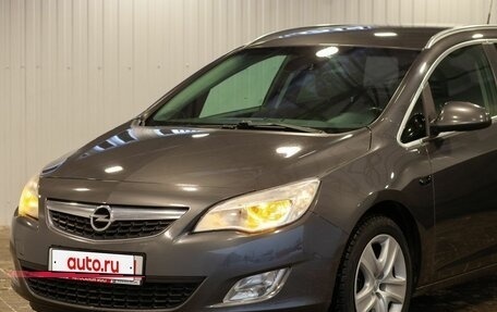 Opel Astra J, 2011 год, 960 000 рублей, 6 фотография