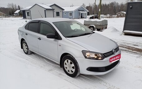 Volkswagen Polo VI (EU Market), 2012 год, 1 000 000 рублей, 2 фотография