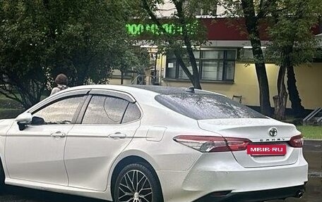 Toyota Camry, 2019 год, 2 550 000 рублей, 3 фотография