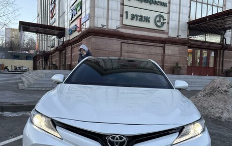 Toyota Camry, 2019 год, 2 550 000 рублей, 12 фотография