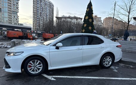 Toyota Camry, 2019 год, 2 550 000 рублей, 22 фотография