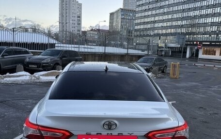 Toyota Camry, 2019 год, 2 550 000 рублей, 13 фотография