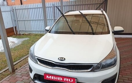 KIA Rio IV, 2019 год, 1 800 000 рублей, 1 фотография