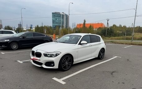 BMW 1 серия, 2018 год, 2 600 000 рублей, 1 фотография