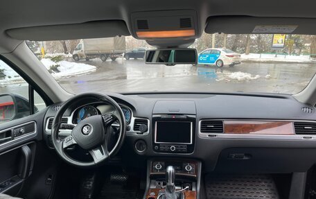 Volkswagen Touareg III, 2014 год, 2 890 000 рублей, 7 фотография