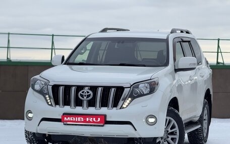 Toyota Land Cruiser Prado 150 рестайлинг 2, 2017 год, 4 599 999 рублей, 2 фотография