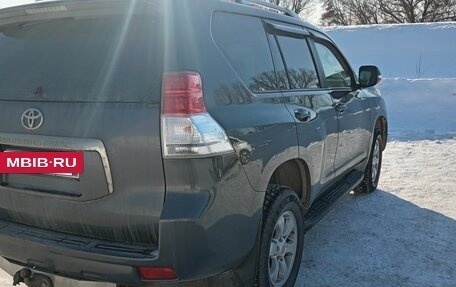 Toyota Land Cruiser Prado 150 рестайлинг 2, 2011 год, 3 400 000 рублей, 10 фотография