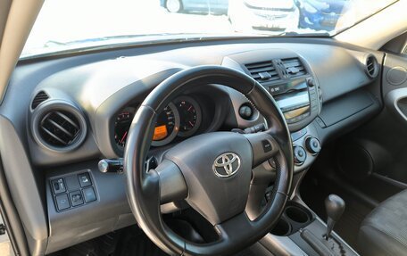 Toyota RAV4, 2011 год, 1 449 995 рублей, 10 фотография