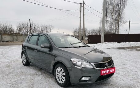 KIA cee'd I рестайлинг, 2010 год, 668 000 рублей, 2 фотография