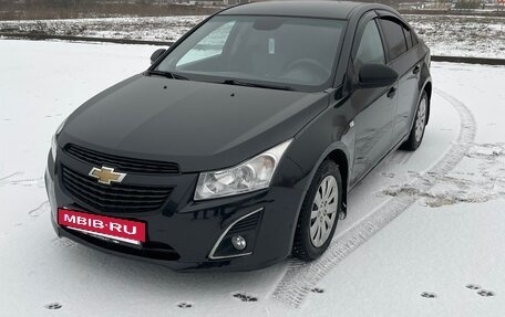 Chevrolet Cruze II, 2012 год, 790 000 рублей, 3 фотография