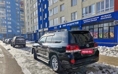 Toyota Land Cruiser 200, 2015 год, 5 500 000 рублей, 7 фотография