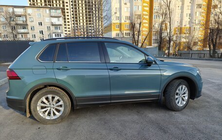 Volkswagen Tiguan II, 2020 год, 2 470 000 рублей, 8 фотография