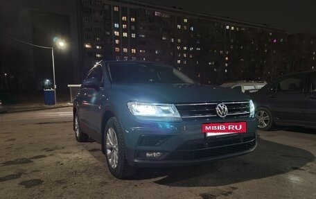 Volkswagen Tiguan II, 2020 год, 2 470 000 рублей, 29 фотография