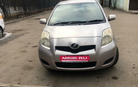 Toyota Vitz, 2009 год, 550 000 рублей, 20 фотография