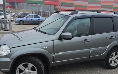 Chevrolet Niva I рестайлинг, 2013 год, 720 000 рублей, 10 фотография