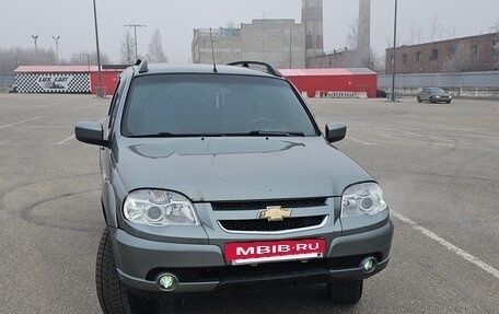 Chevrolet Niva I рестайлинг, 2013 год, 720 000 рублей, 8 фотография