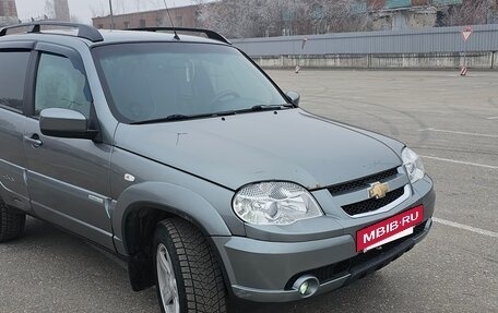 Chevrolet Niva I рестайлинг, 2013 год, 720 000 рублей, 5 фотография