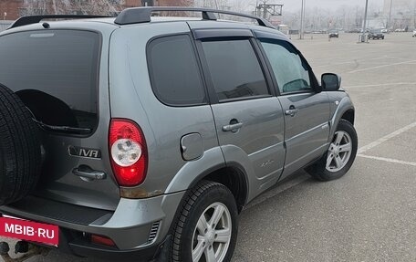 Chevrolet Niva I рестайлинг, 2013 год, 720 000 рублей, 3 фотография