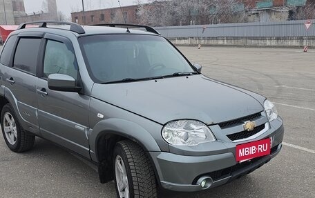 Chevrolet Niva I рестайлинг, 2013 год, 720 000 рублей, 9 фотография