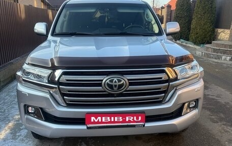 Toyota Land Cruiser 200, 2016 год, 6 500 000 рублей, 6 фотография