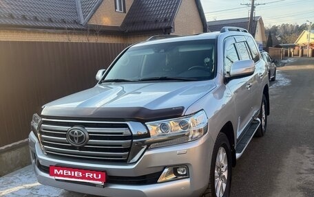 Toyota Land Cruiser 200, 2016 год, 6 500 000 рублей, 5 фотография