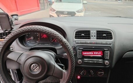 Volkswagen Polo VI (EU Market), 2011 год, 730 000 рублей, 6 фотография