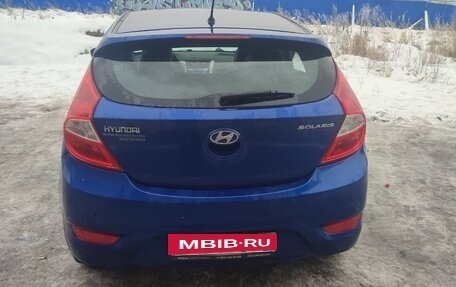 Hyundai Solaris II рестайлинг, 2013 год, 930 000 рублей, 5 фотография