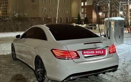 Mercedes-Benz E-Класс, 2014 год, 2 250 000 рублей, 18 фотография