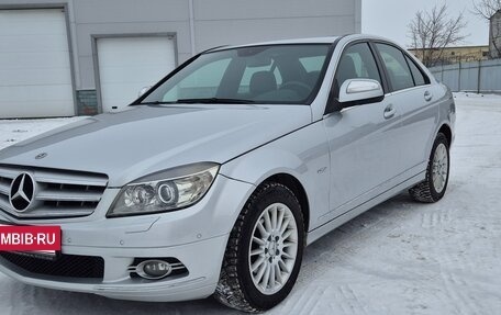 Mercedes-Benz C-Класс, 2007 год, 1 300 000 рублей, 3 фотография