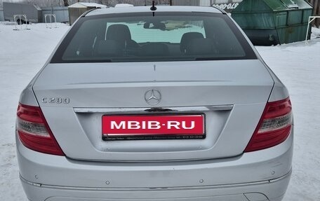 Mercedes-Benz C-Класс, 2007 год, 1 300 000 рублей, 8 фотография