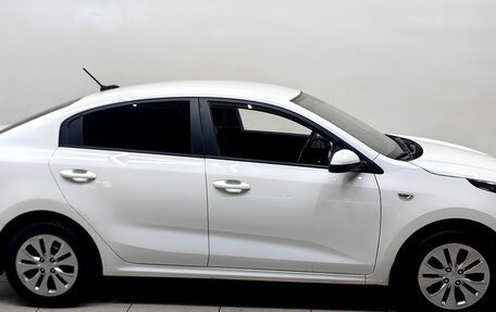 KIA Rio IV, 2021 год, 1 759 000 рублей, 5 фотография