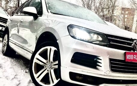 Volkswagen Touareg III, 2010 год, 1 399 000 рублей, 1 фотография