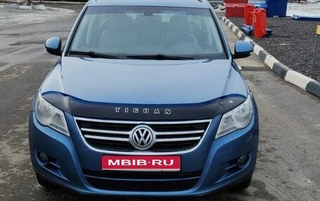 Volkswagen Tiguan I, 2011 год, 175 000 рублей, 1 фотография